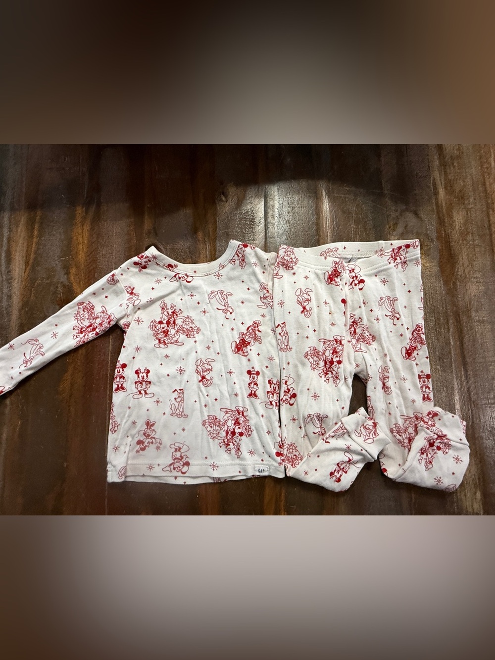 BABY GAP Girls Size 2T Disney Organic Cotton Christmas Pajama Set Mickey Friends